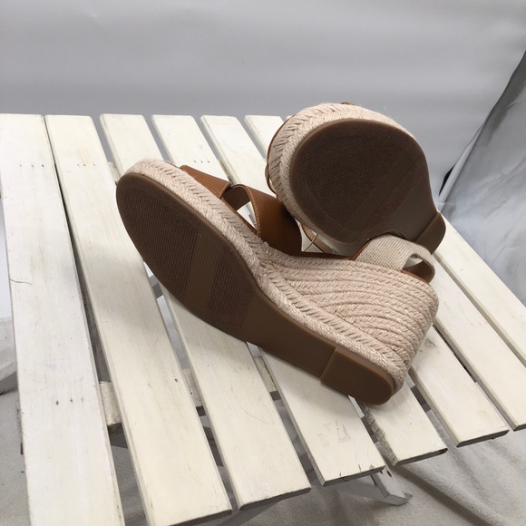 NWT Ann Taylor Cashew Espadrille Wedge San… - Picture 8 of 8